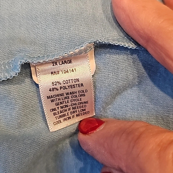 Support Our Troops in this Blue & White T-shirt - Picture 5 of 5